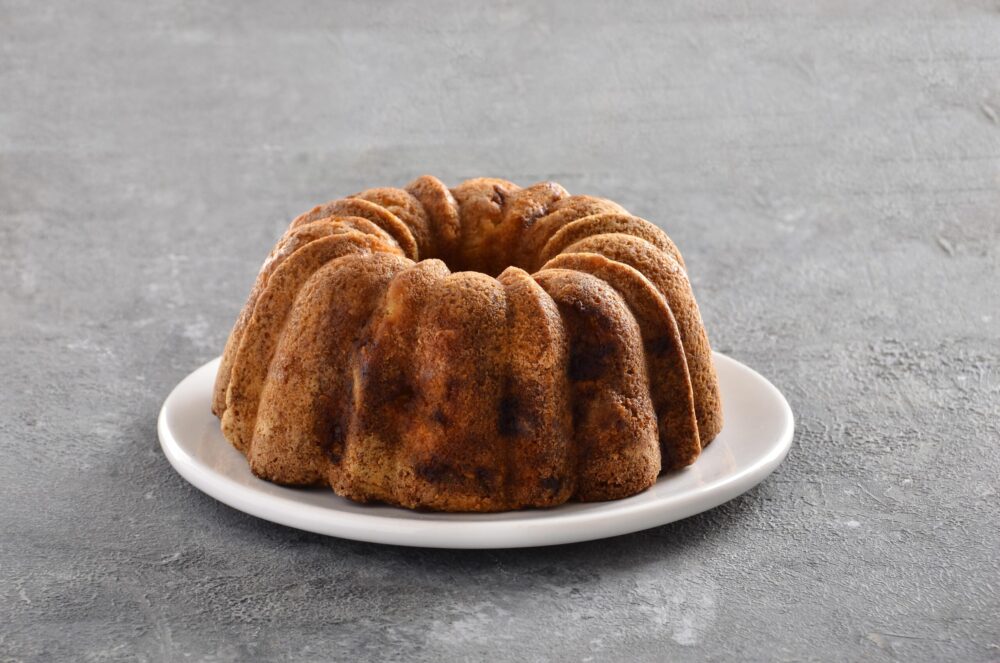 Budín de manzana súper húmedo con trozos de fruta natural de Mada Patisserie en Belgrano, Buenos Aires.